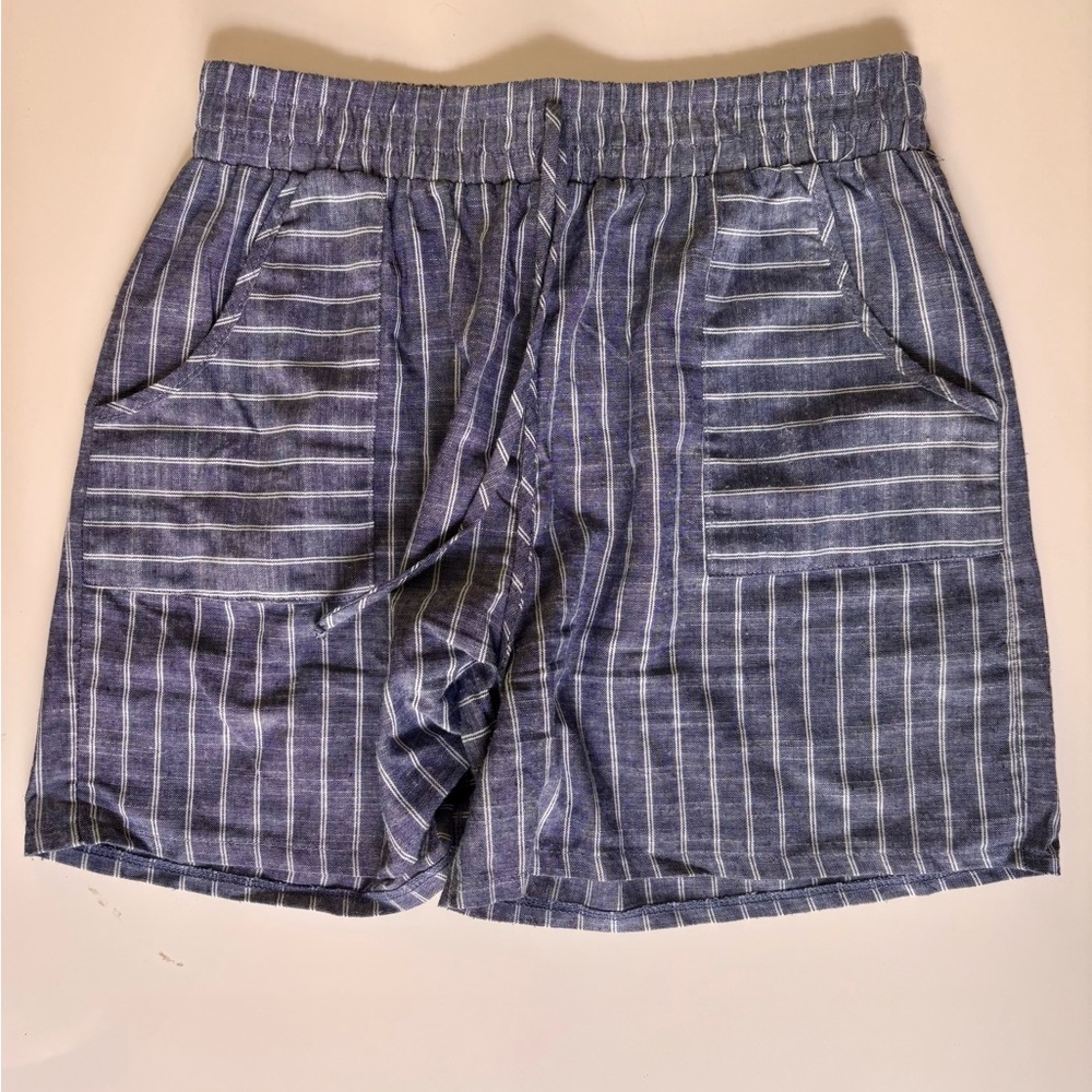 Blue and White Bermuda Shorts with Pinstripe Pattern